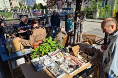 Garage-sale_27-04-2025_042